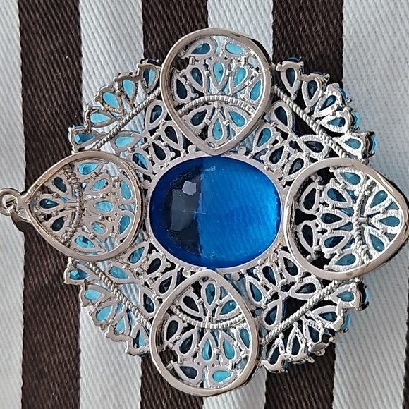 Jumbo Sterling Silver Blue Gems Pendant - Picture 2 of 3